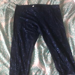 Blue leggings